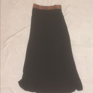 Long black skirt